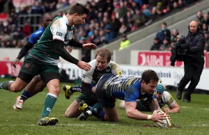 Danny Cipriani scores a try for Sale Sharks