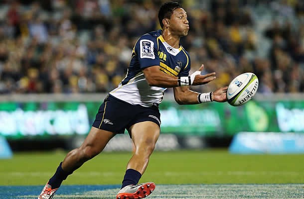 Christian Lealiifano has committed to the Brumbies