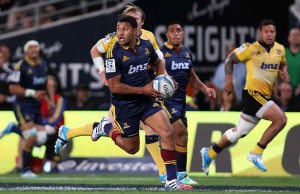 Lima Sopoaga has committed his future to the Highlanders