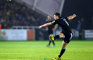 Craig Willis kicks a penalty goal for Newcastle Falcons