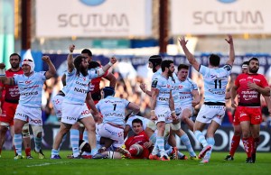 Racing Metro 92 celebrate victory over Toulon