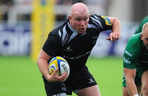 Scott Lawson has extended his stay at Kingston Park