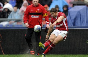 Halfpenny could sign for Wasps if not Toulon