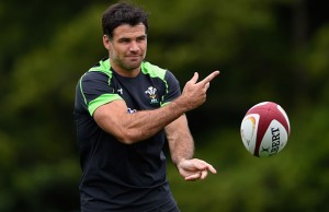 Mike Phillips has agreed to join Sale Sharkser