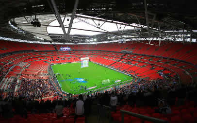 Saracens host Harlequins at Wembley Stadium